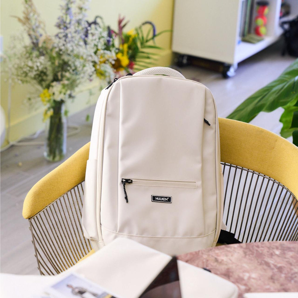 Hulken white backpack